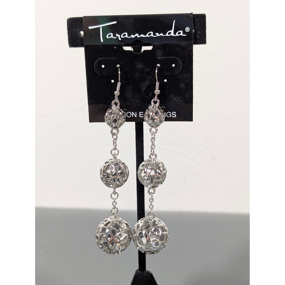 Taramanda Silver Tone Filigree Openwork Long Dangle Earrings New